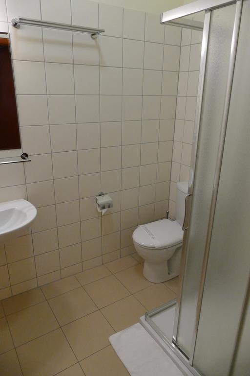 Ckm Centrum Konferencyjne Mazowsze Otrębusy Eksteriør bilde